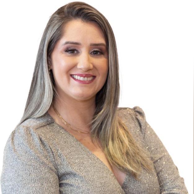 Dra. Daniella Alves - Perfil profissional